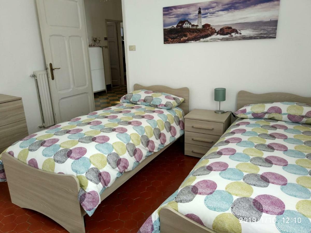 Ca' Federica Villa Vallecrosia Buitenkant foto